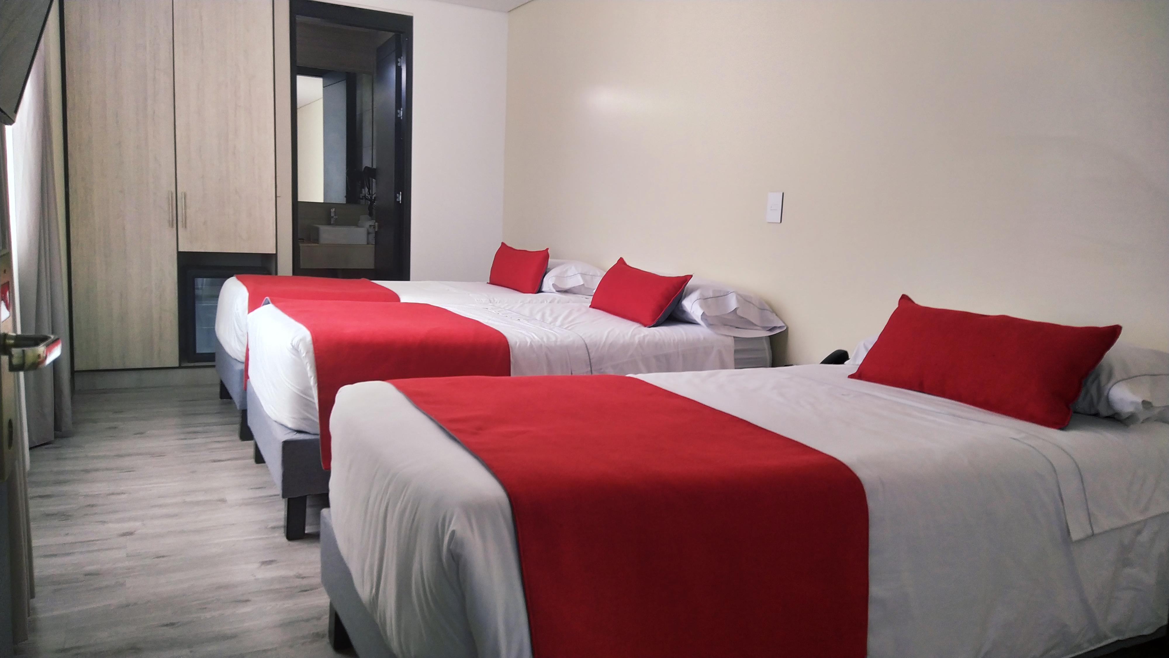 Hotel Wlh Silver Corferias Богота Екстериор снимка