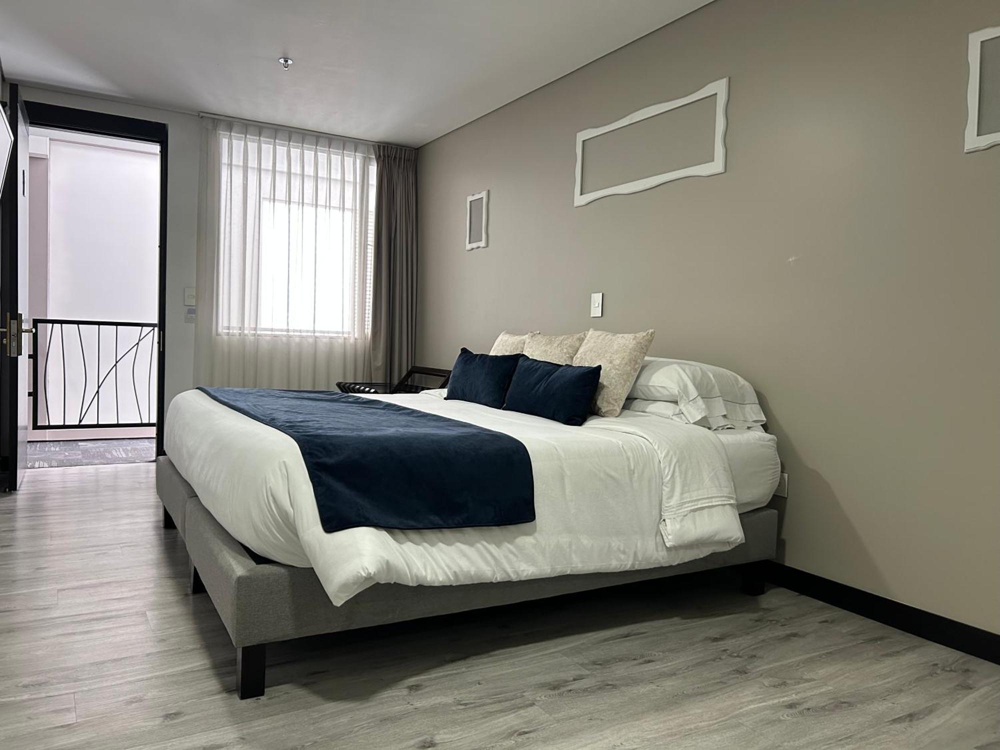 Hotel Wlh Silver Corferias Богота Екстериор снимка