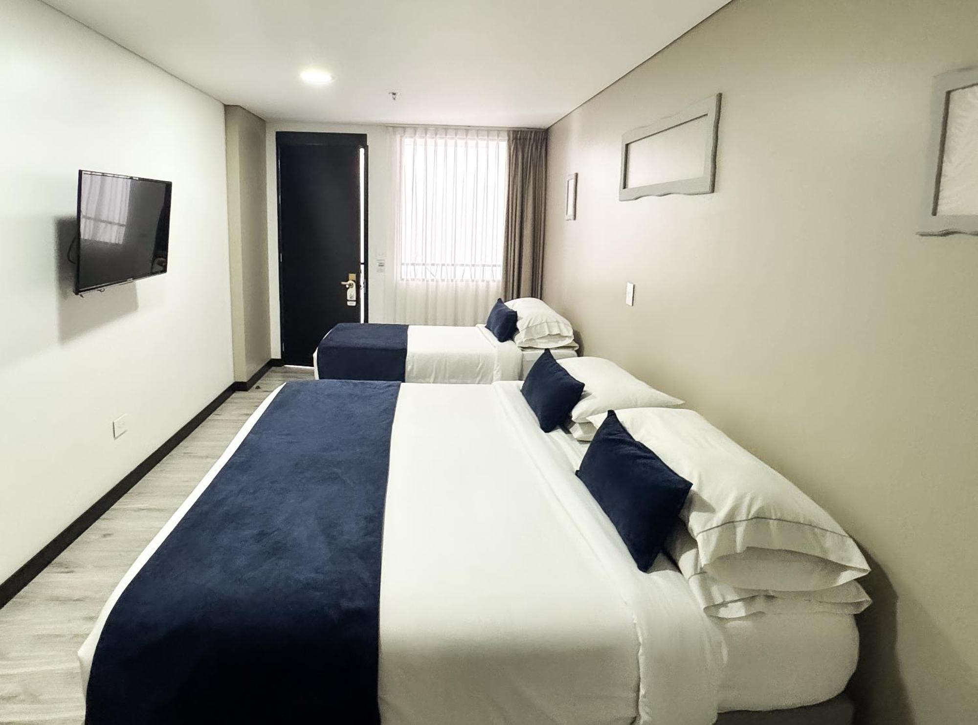 Hotel Wlh Silver Corferias Богота Екстериор снимка